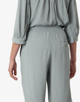 LIGHT VISCOSE STRUCTURE TROUSERS