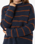 SOFT CABLE KNIT PULLOVER