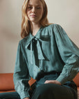 MoaNN Shirt