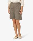 ESSENTIAL CHINO SHORTS