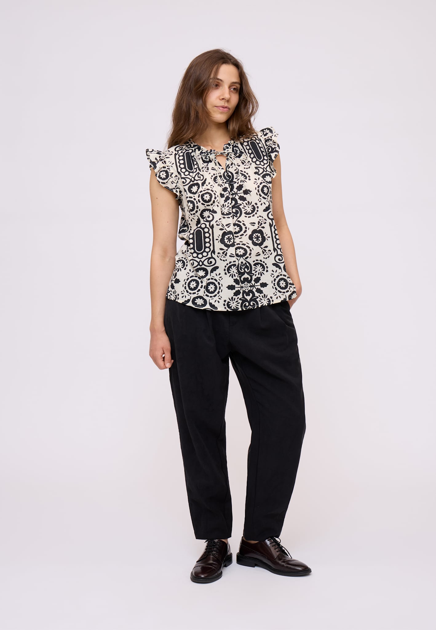 AnnieNN Blouse
