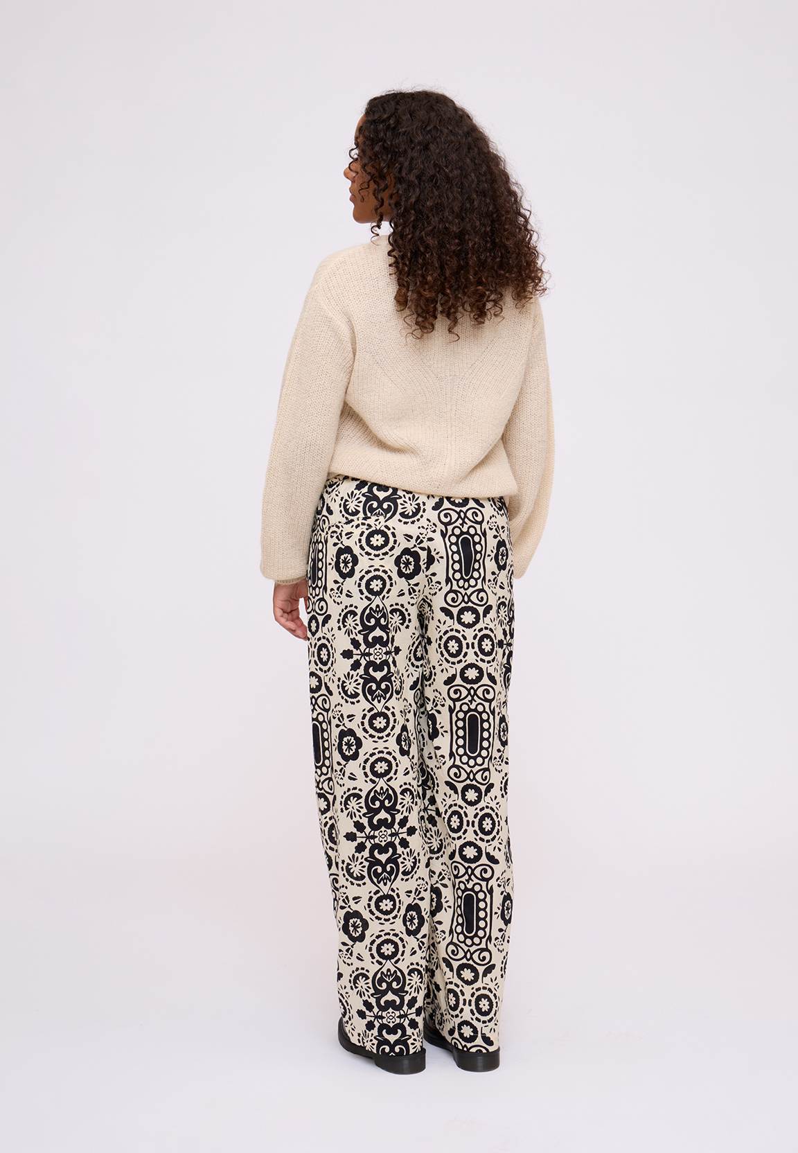 AnnieNN Trousers - Relaxed trousersNoa Noa