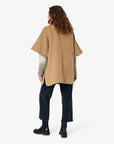 DinaNN Cape Solid