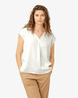 KATIENN BLUSE MIT V-AUSSCHNITT